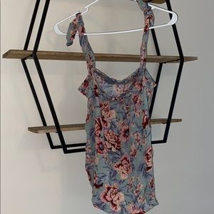 Floral tank with tie straps